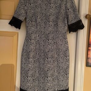 ANTONIO MELANI Black and White Short Sleeve Dress